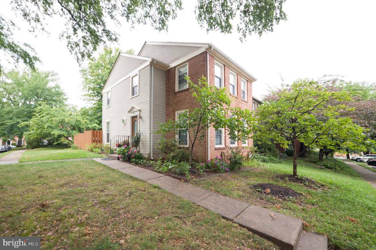 3948 Wilcoxson Drive - Photo 1