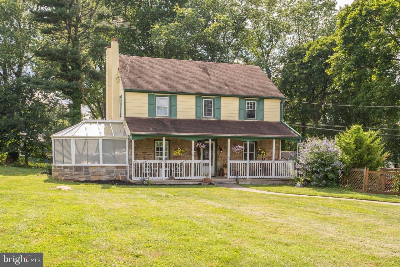 242 Wilmington Pike - Photo 1