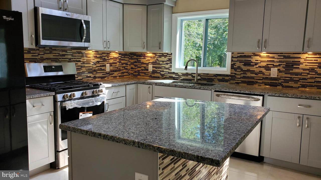 44 Bishop Street - Photo 1