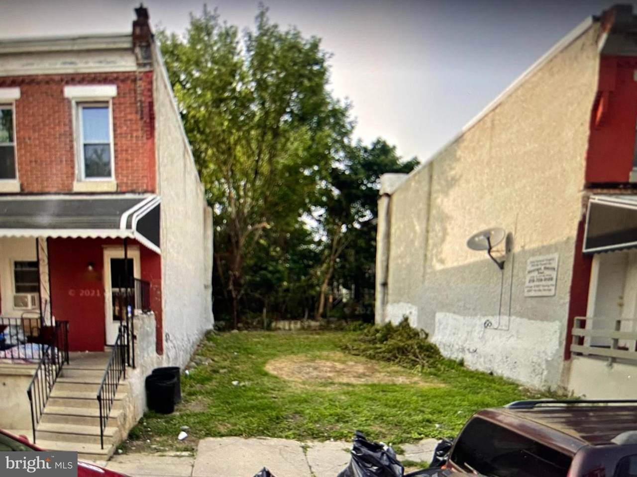 5011 Ogden Street - Photo 1