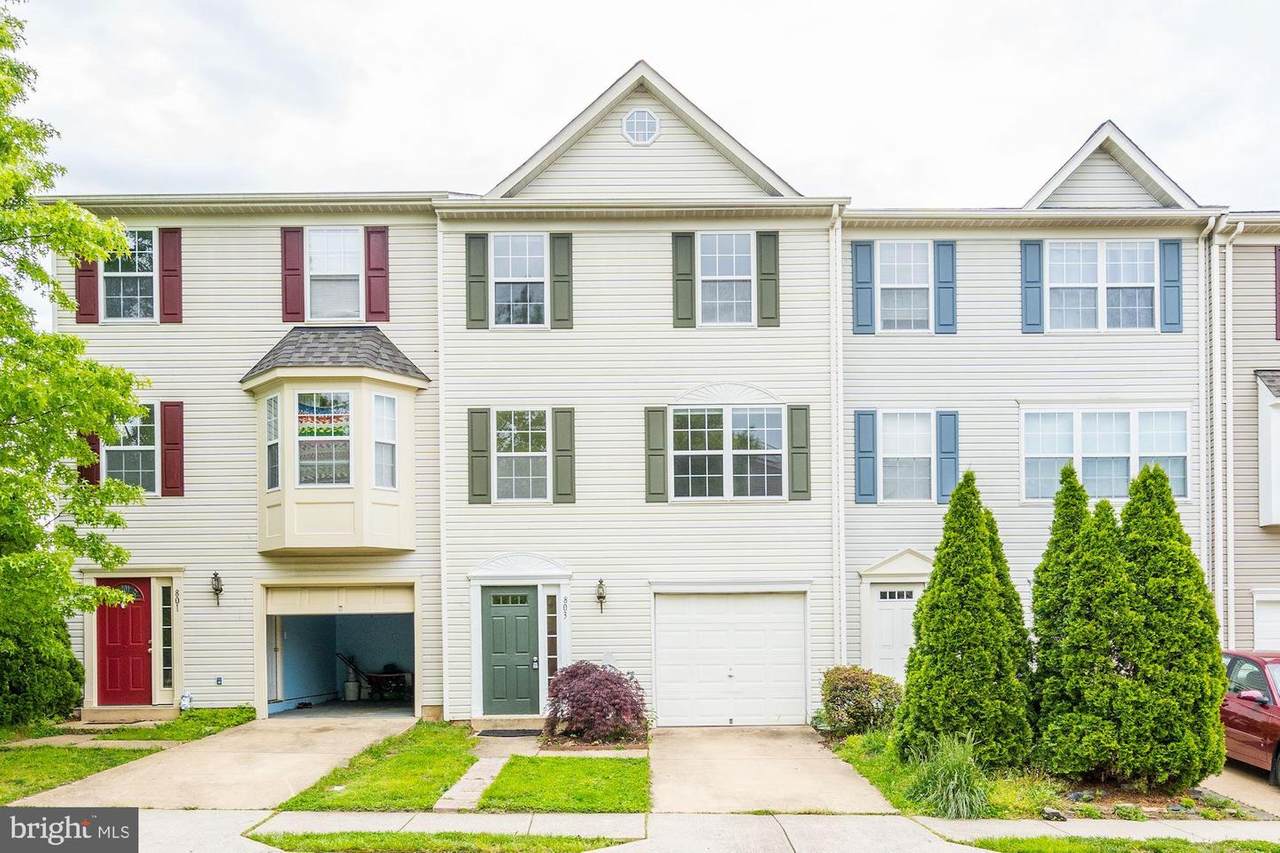 803 Vanderbilt Terrace - Photo 1