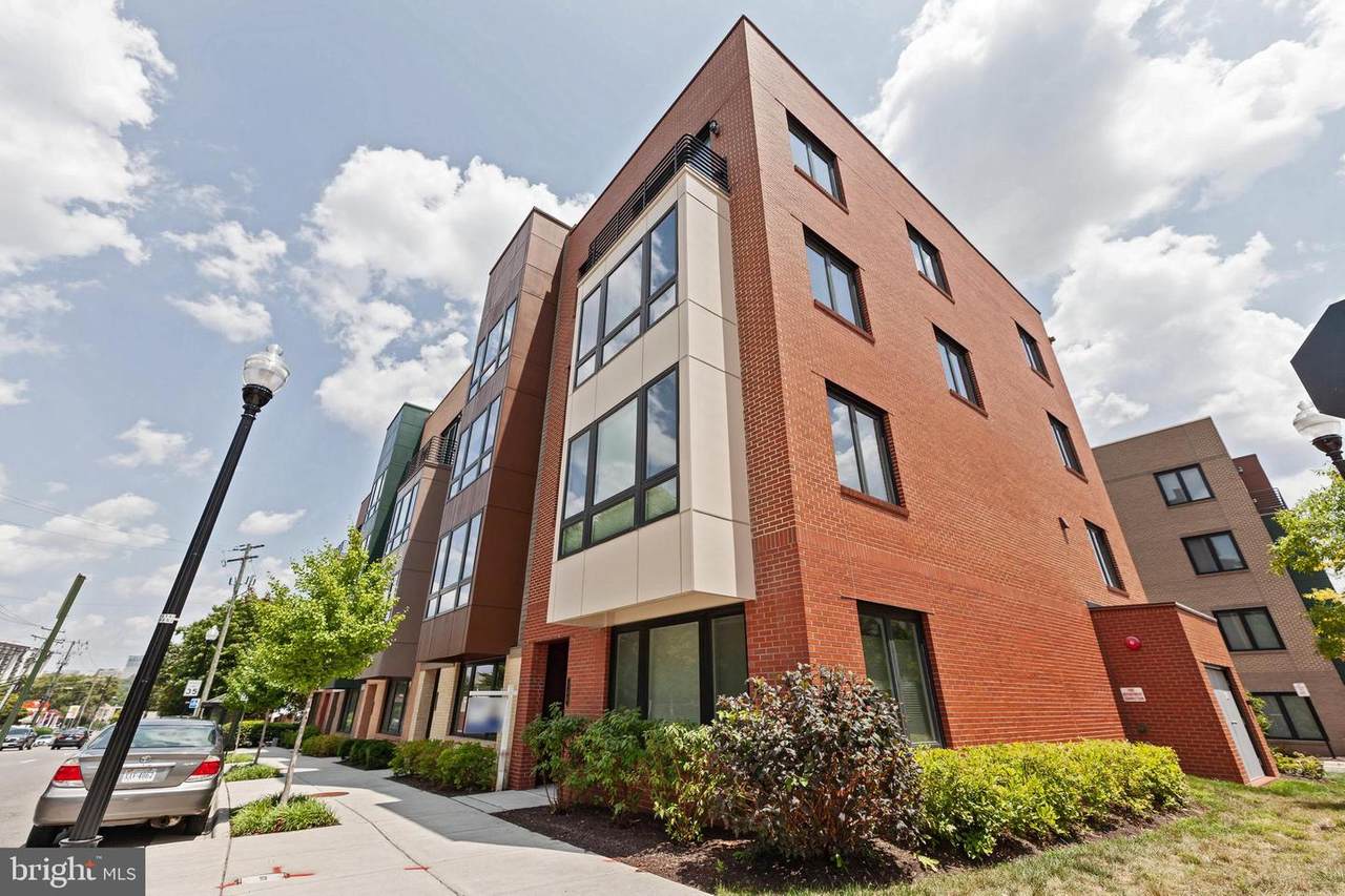 110 Pickett Street - Photo 1