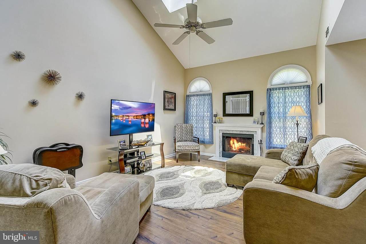 129 Carriage Lane - Photo 1