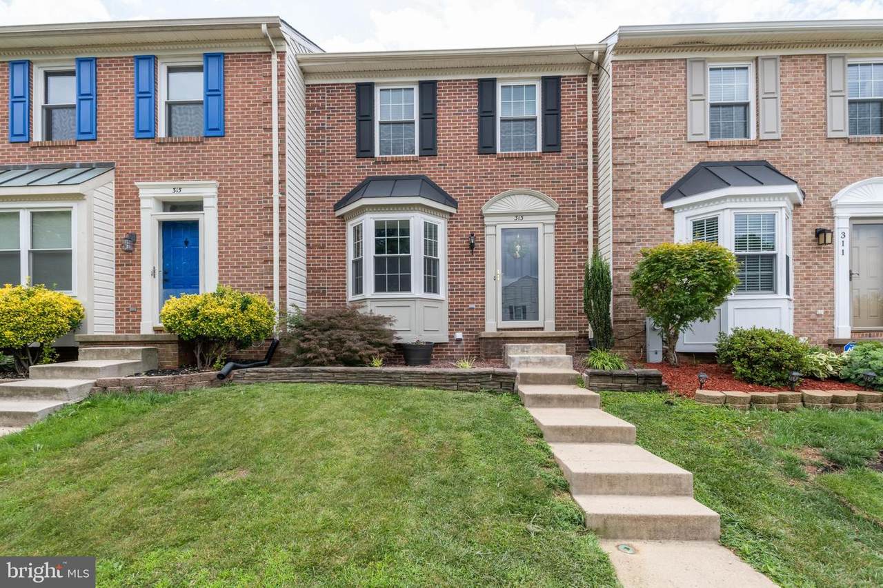 313 Sunray Court - Photo 1