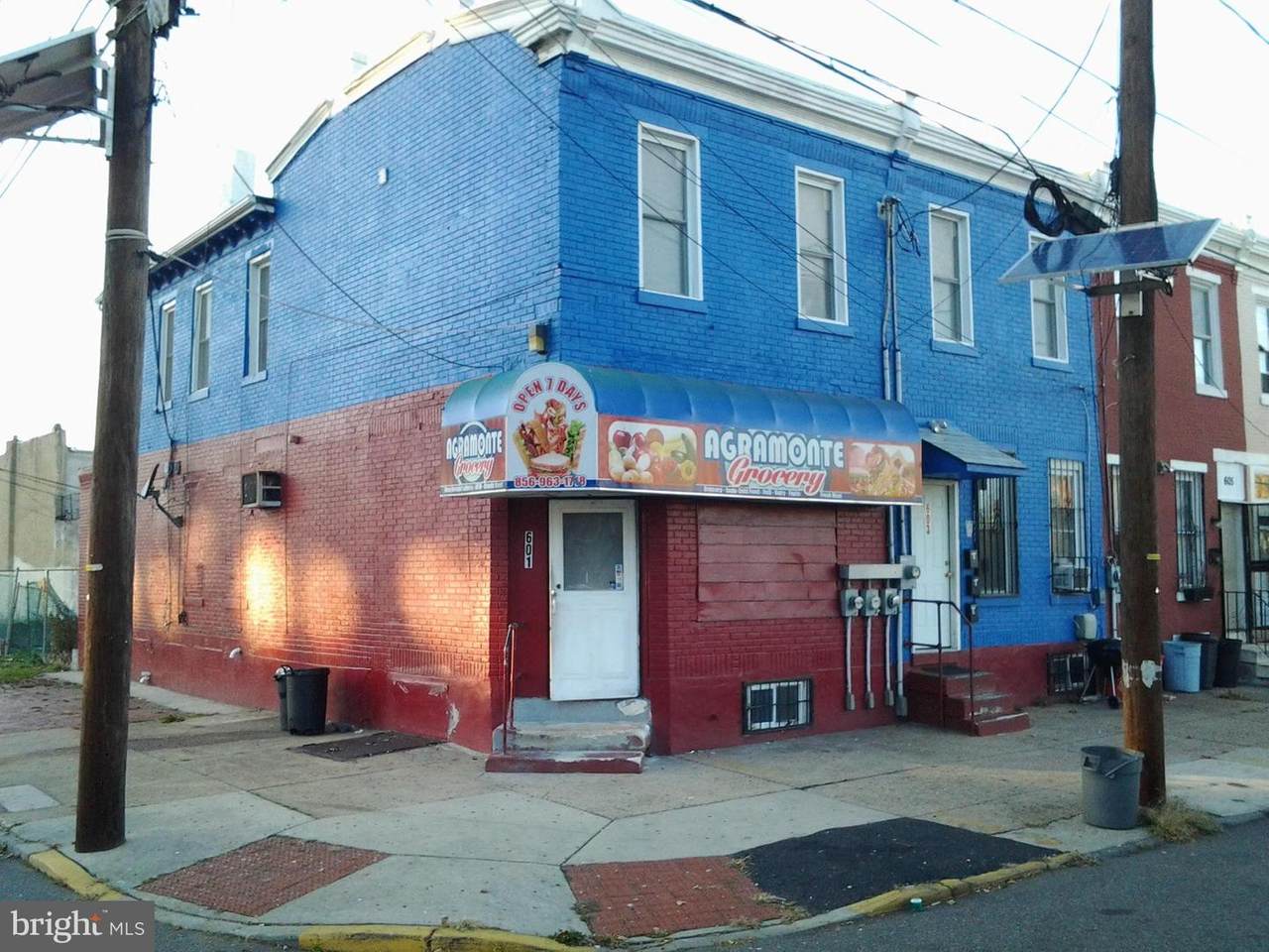 601 Front Street - Photo 1