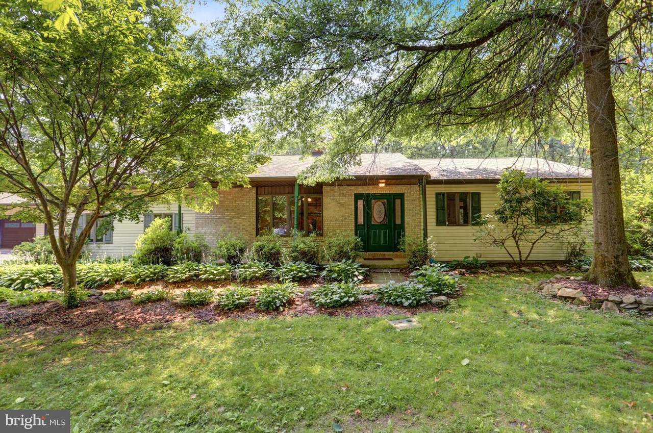 123 Lutz Road - Photo 1