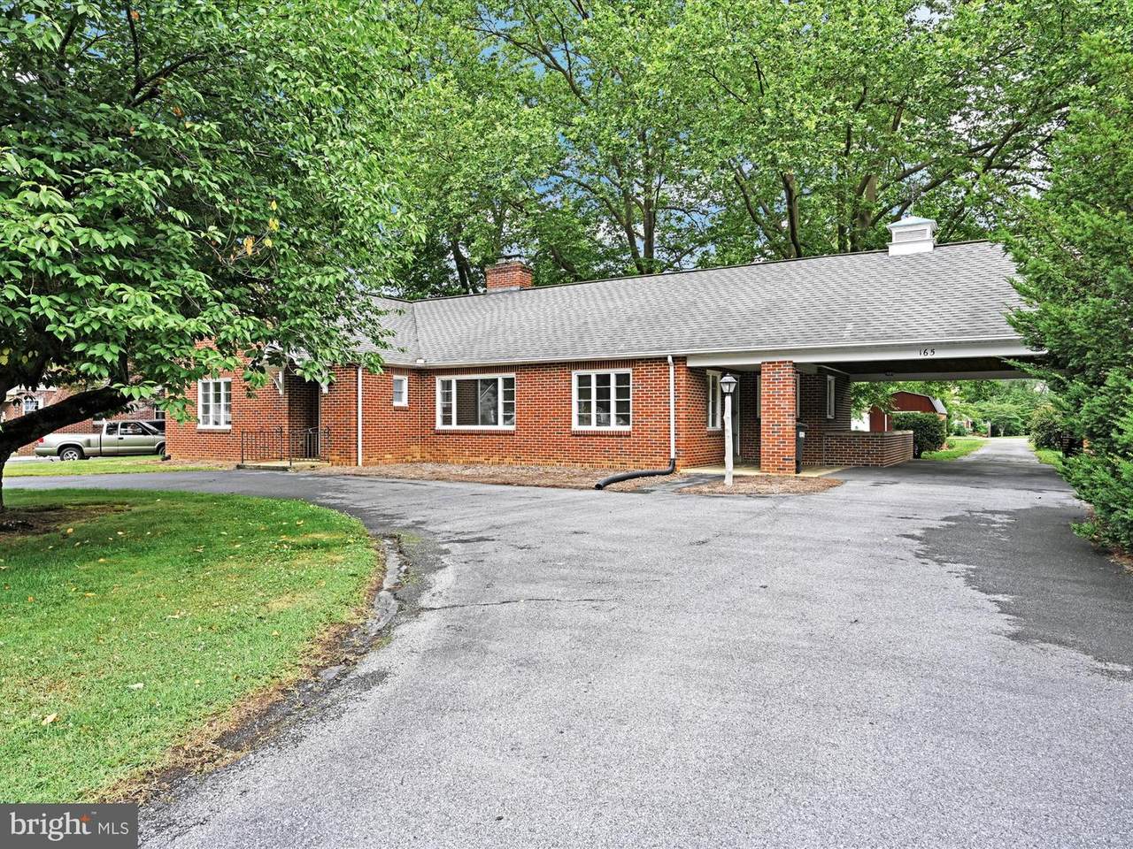 165 Grant Street - Photo 1