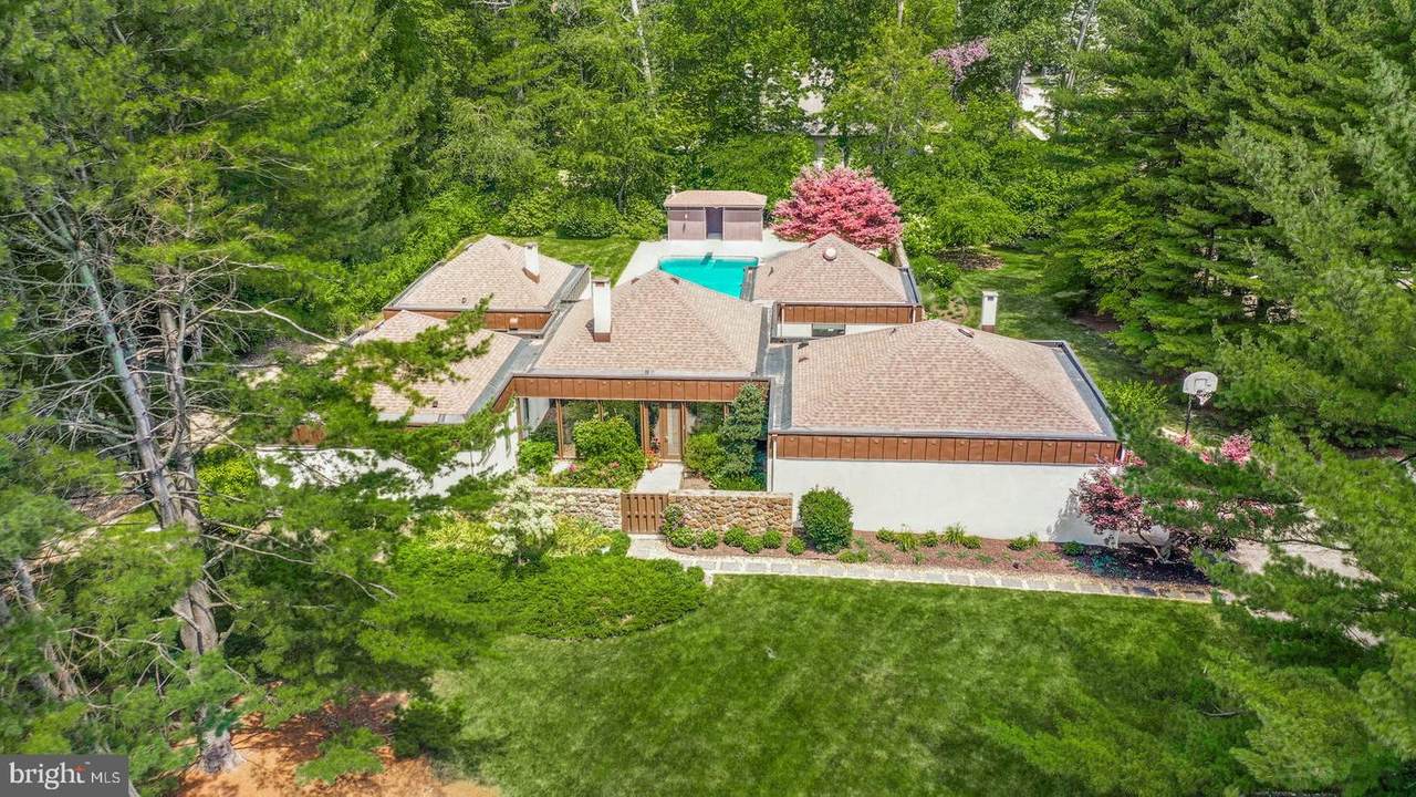 601 Apollo Drive - Photo 1