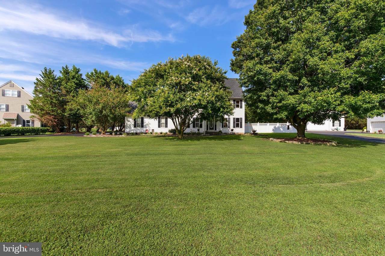 4475 Eastwicke Drive - Photo 1