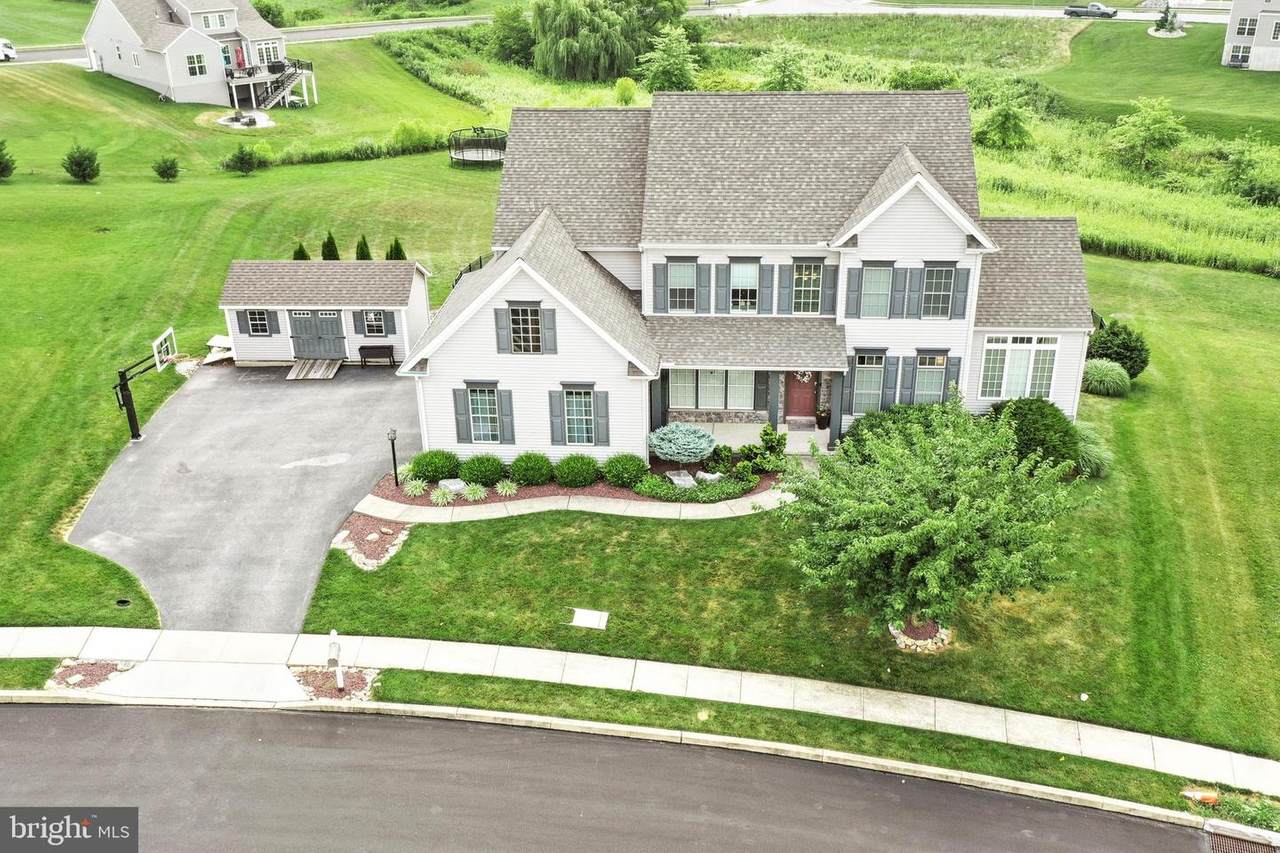 998 Kavanagh Circle - Photo 1