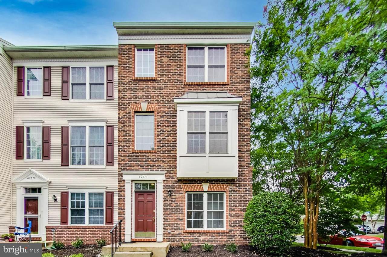 42773 Longworth Terrace - Photo 1