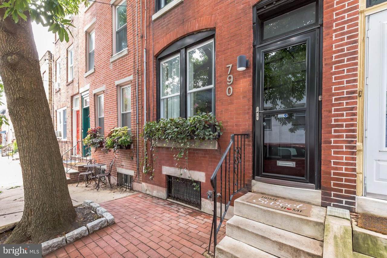 790 Croskey Street - Photo 1