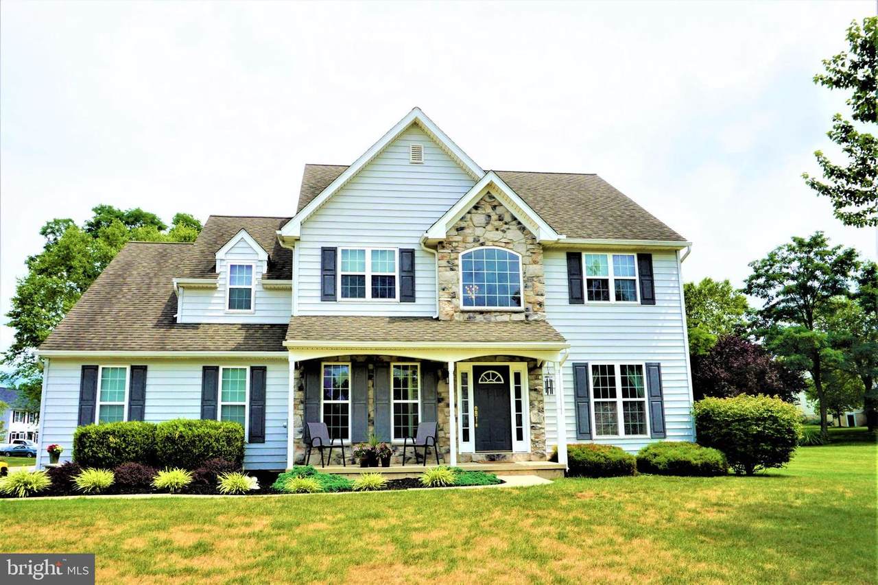2164 Bentley Lane - Photo 1