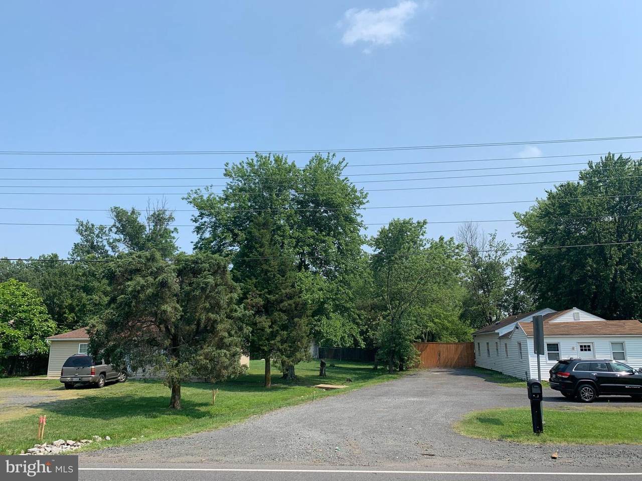 8961 Wellington Road - Photo 1