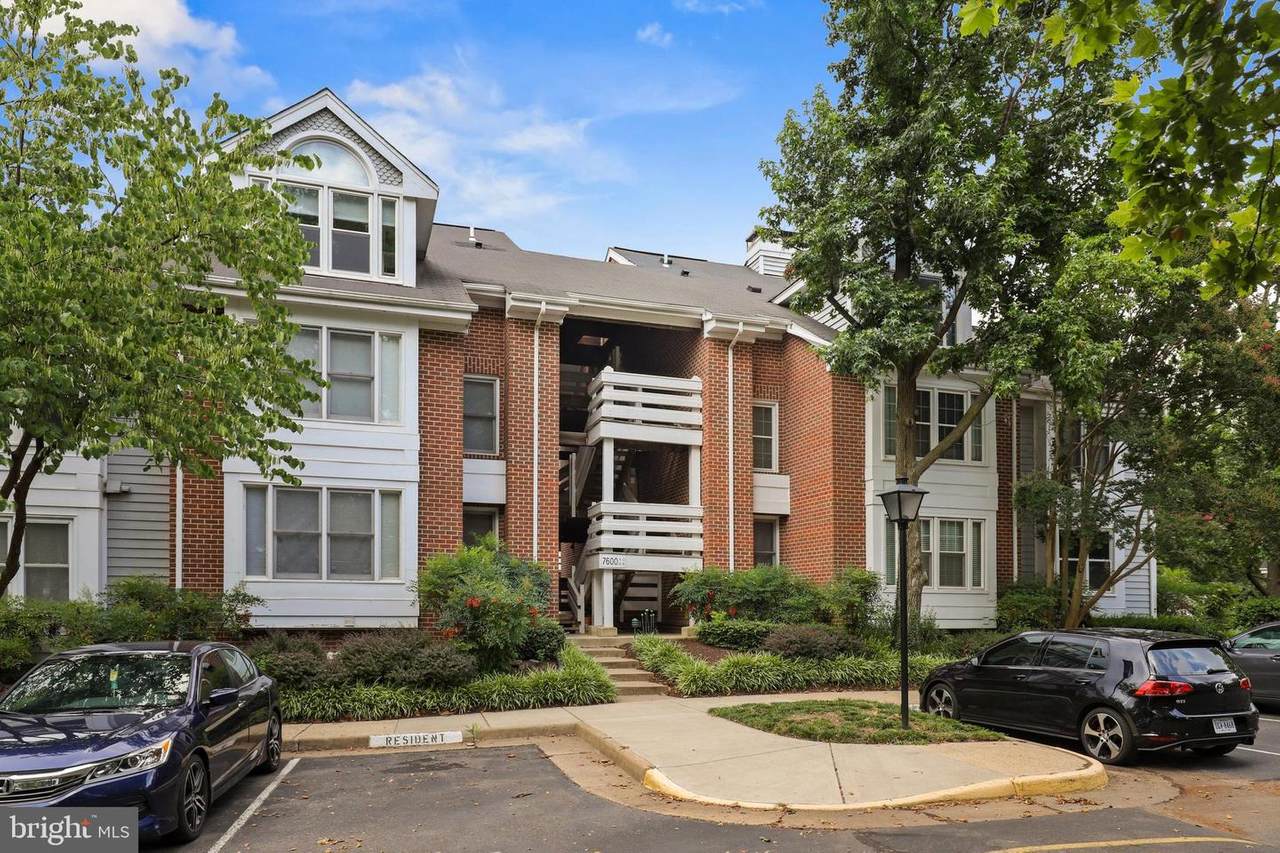 7600 Lakeside Village Drive - Photo 1