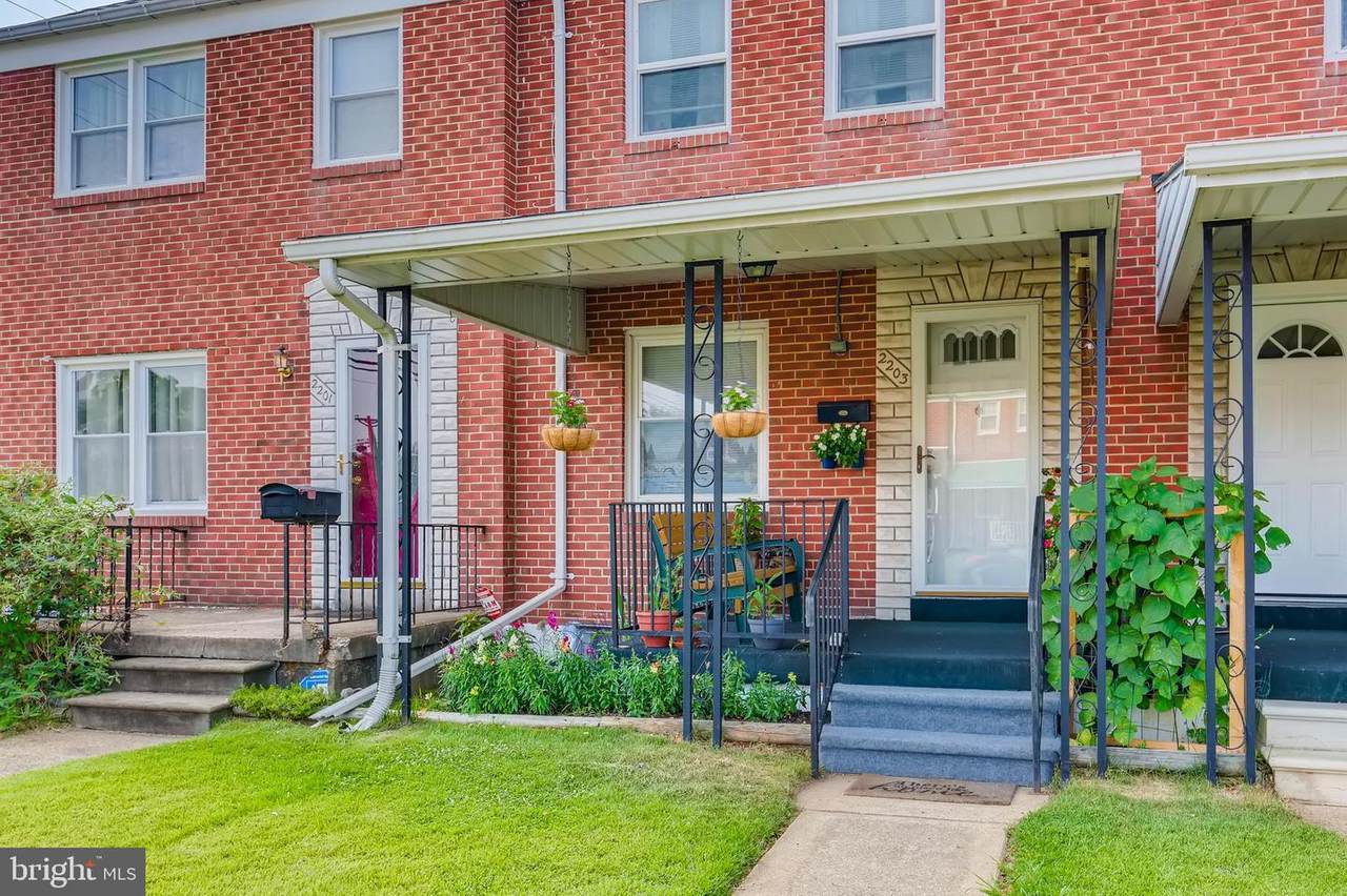 2203 Coralthorn Road - Photo 1