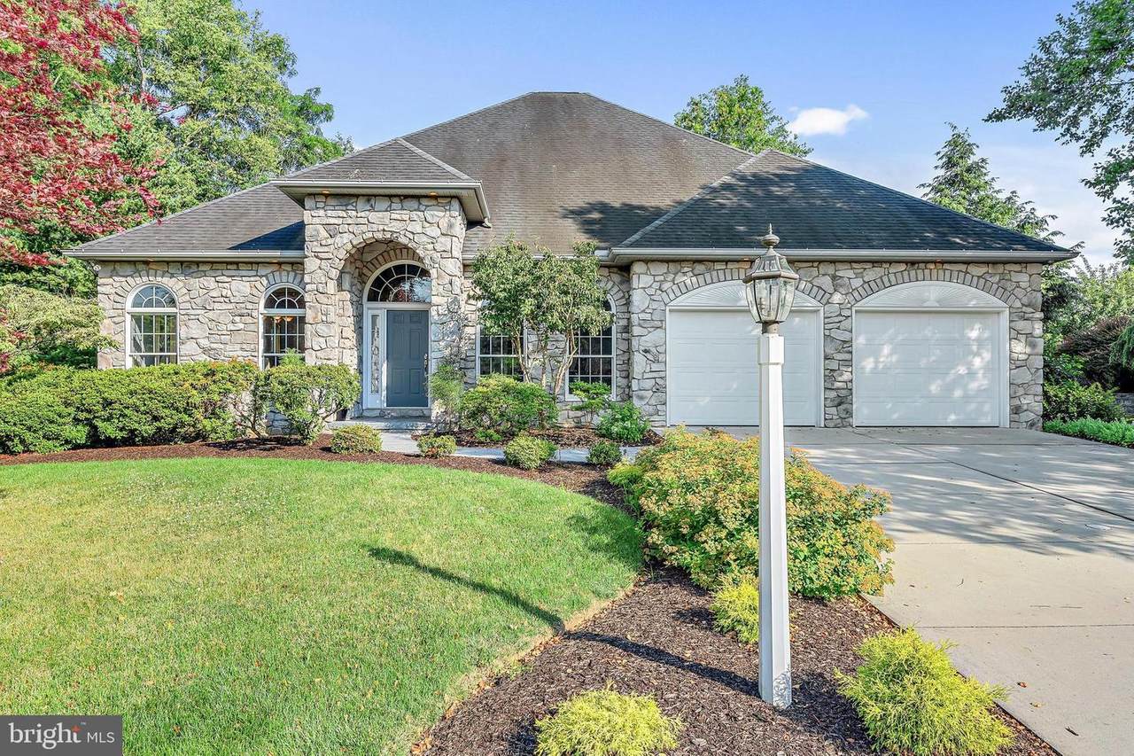 319 Equus Drive - Photo 1
