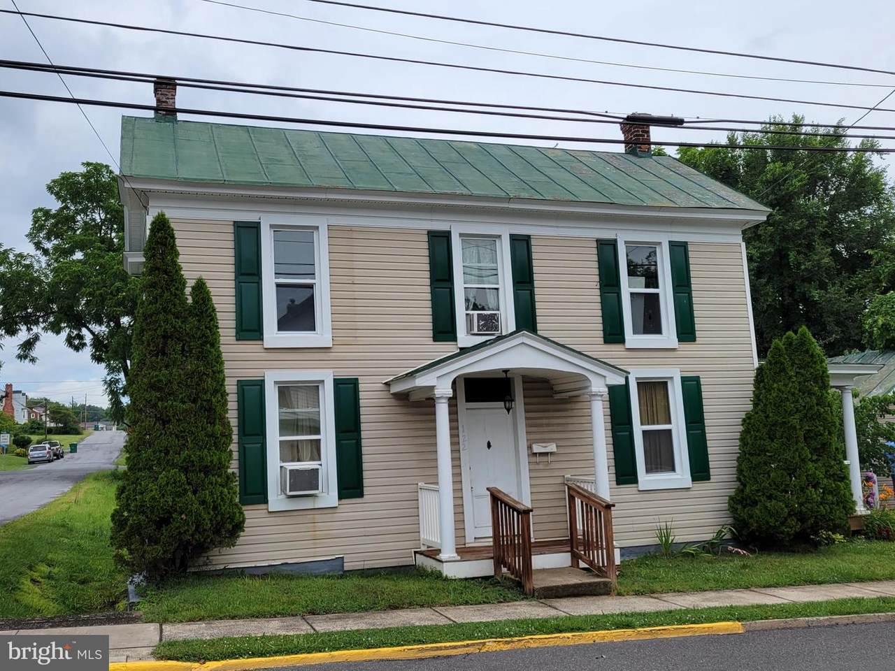 122 Mechanic Street - Photo 1