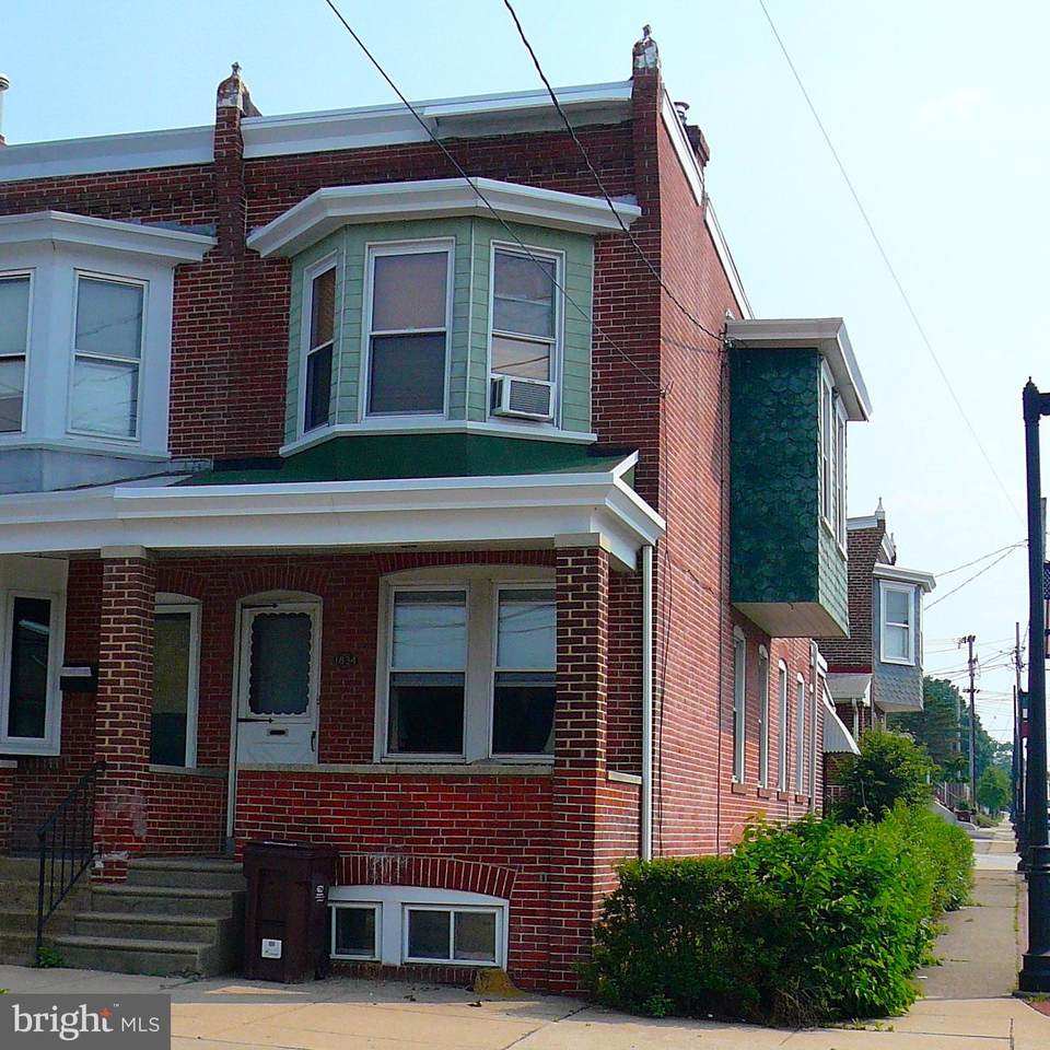 1834 11TH Street - Photo 1