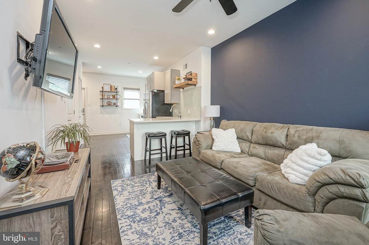 2530 Emery Street - Photo 1