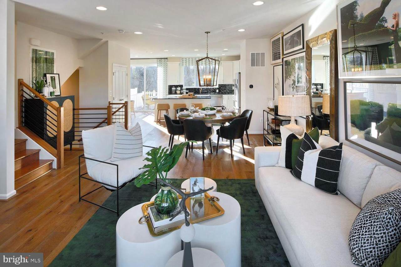 605 Cross Chase Drive - Photo 1