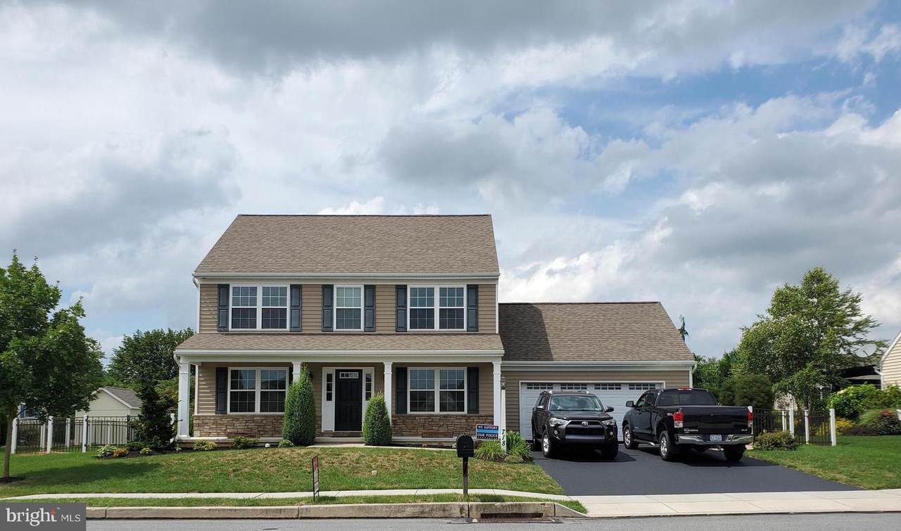 718 Arbor Rose Avenue - Photo 1