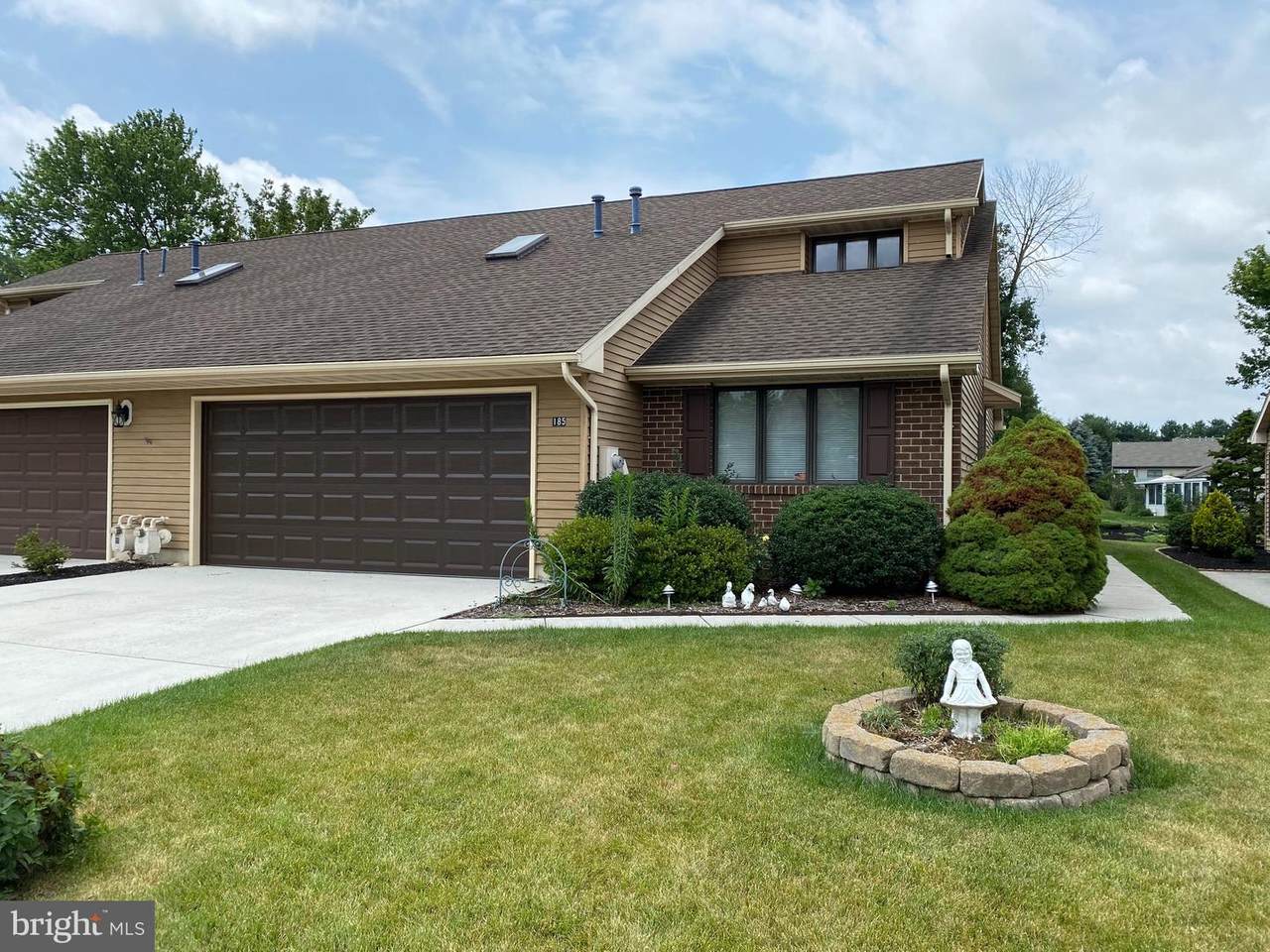 185 Primrose Lane - Photo 1