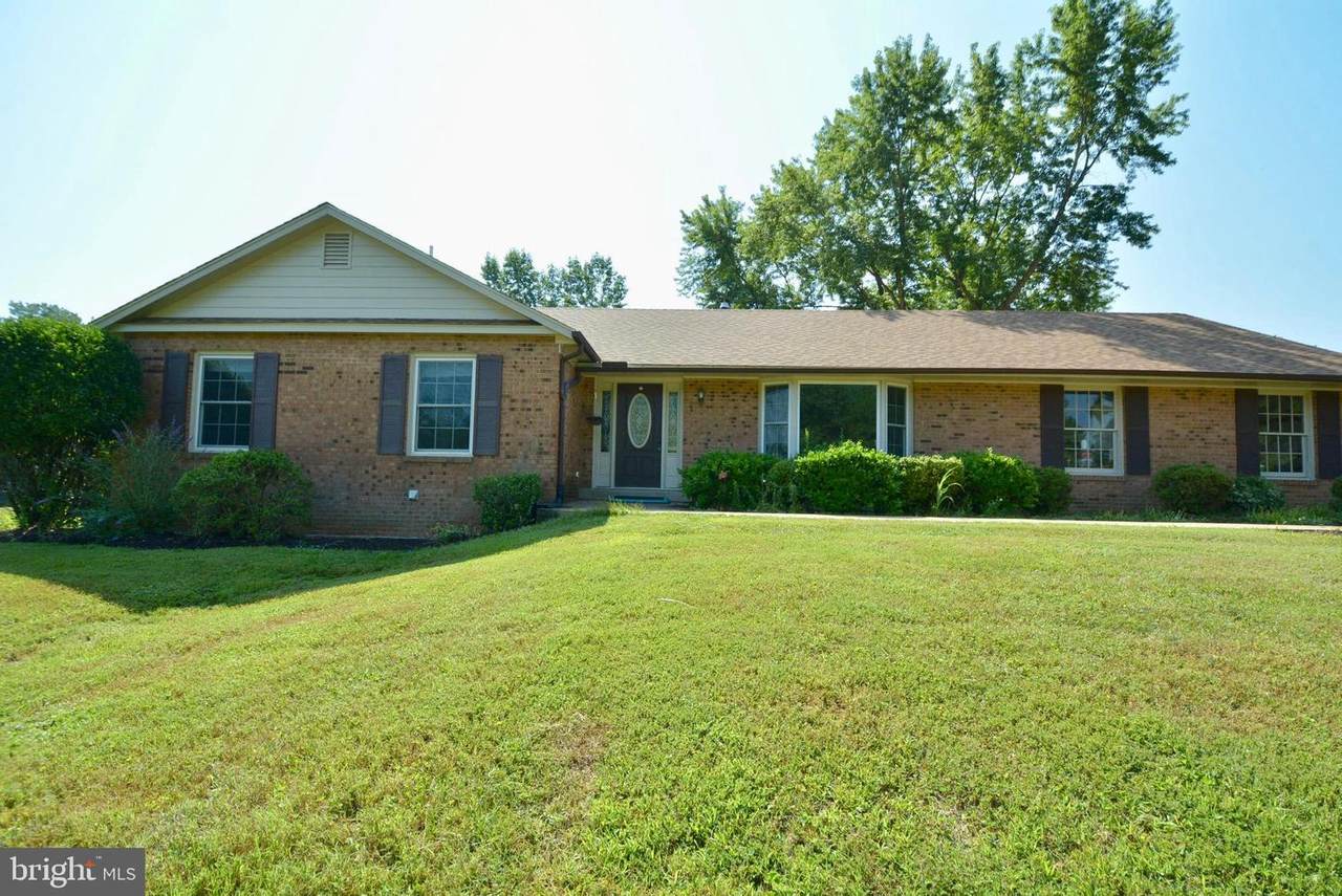 1368 Nelson Lane - Photo 1