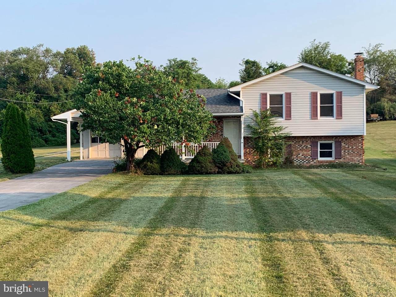 2857 Middle Road - Photo 1