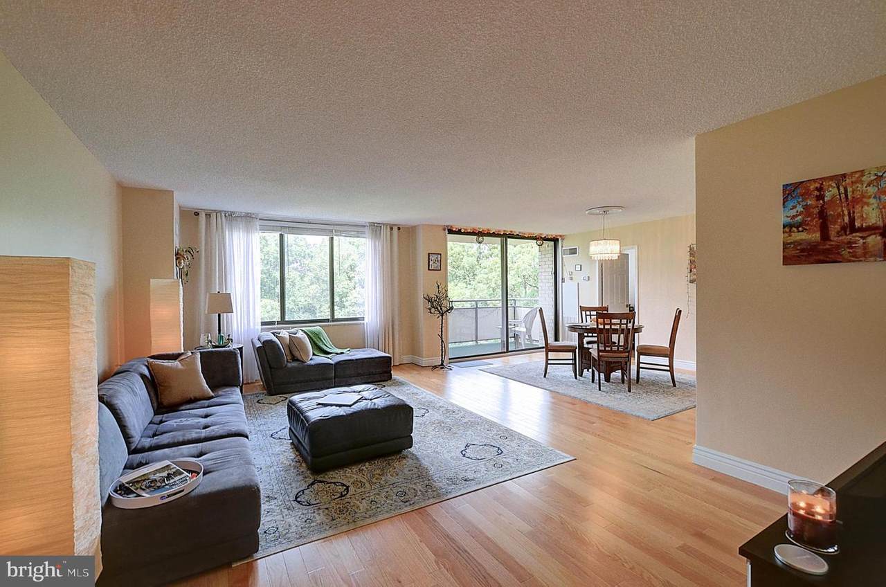 5225 Pooks Hill Road - Photo 1