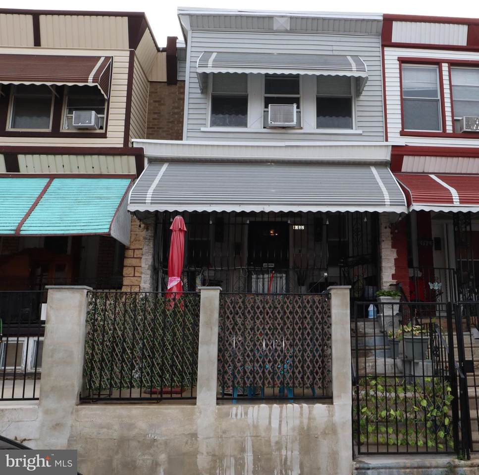 4332 7TH Street - Photo 1