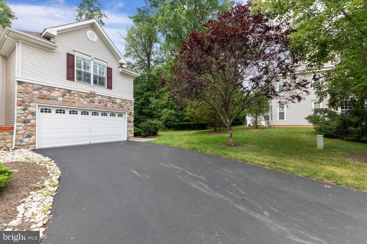 103 Knox Court - Photo 1