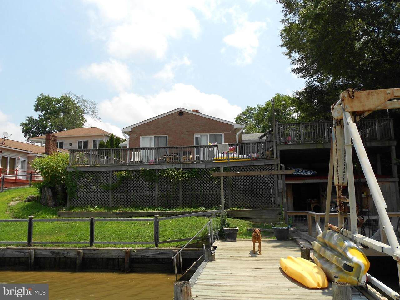 515 Harbor View Circle - Photo 1