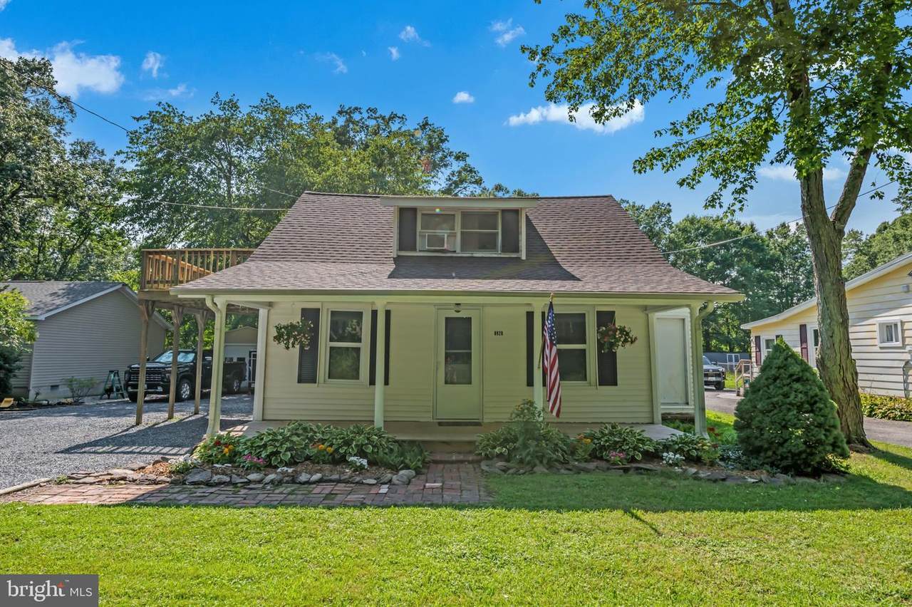 8920 New Road - Photo 1