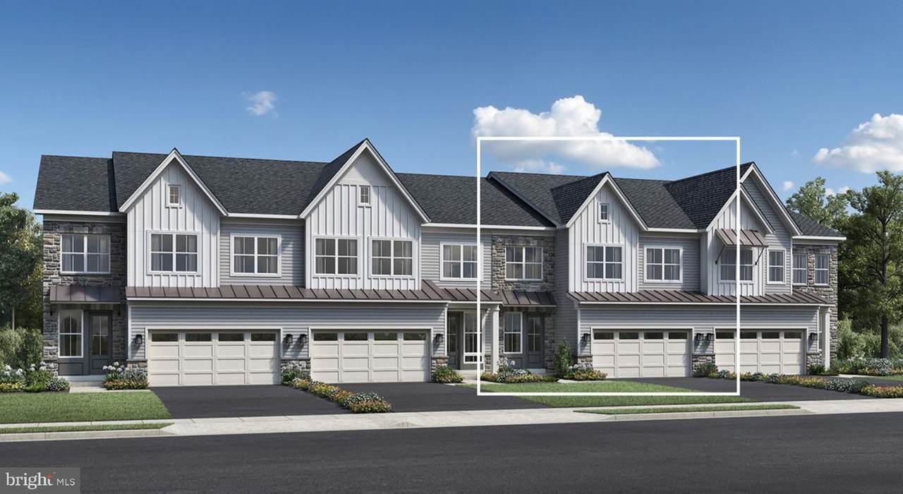 3230 Wier Drive West - Photo 1
