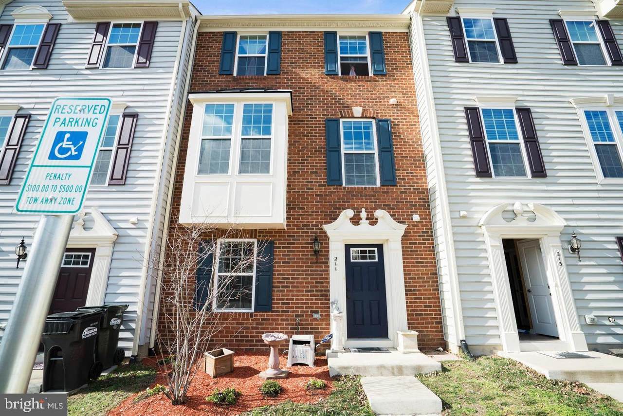 211 Spring Park Lane - Photo 1