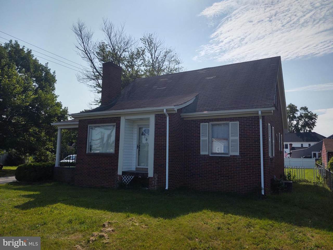 2209 Lafayette Boulevard - Photo 1