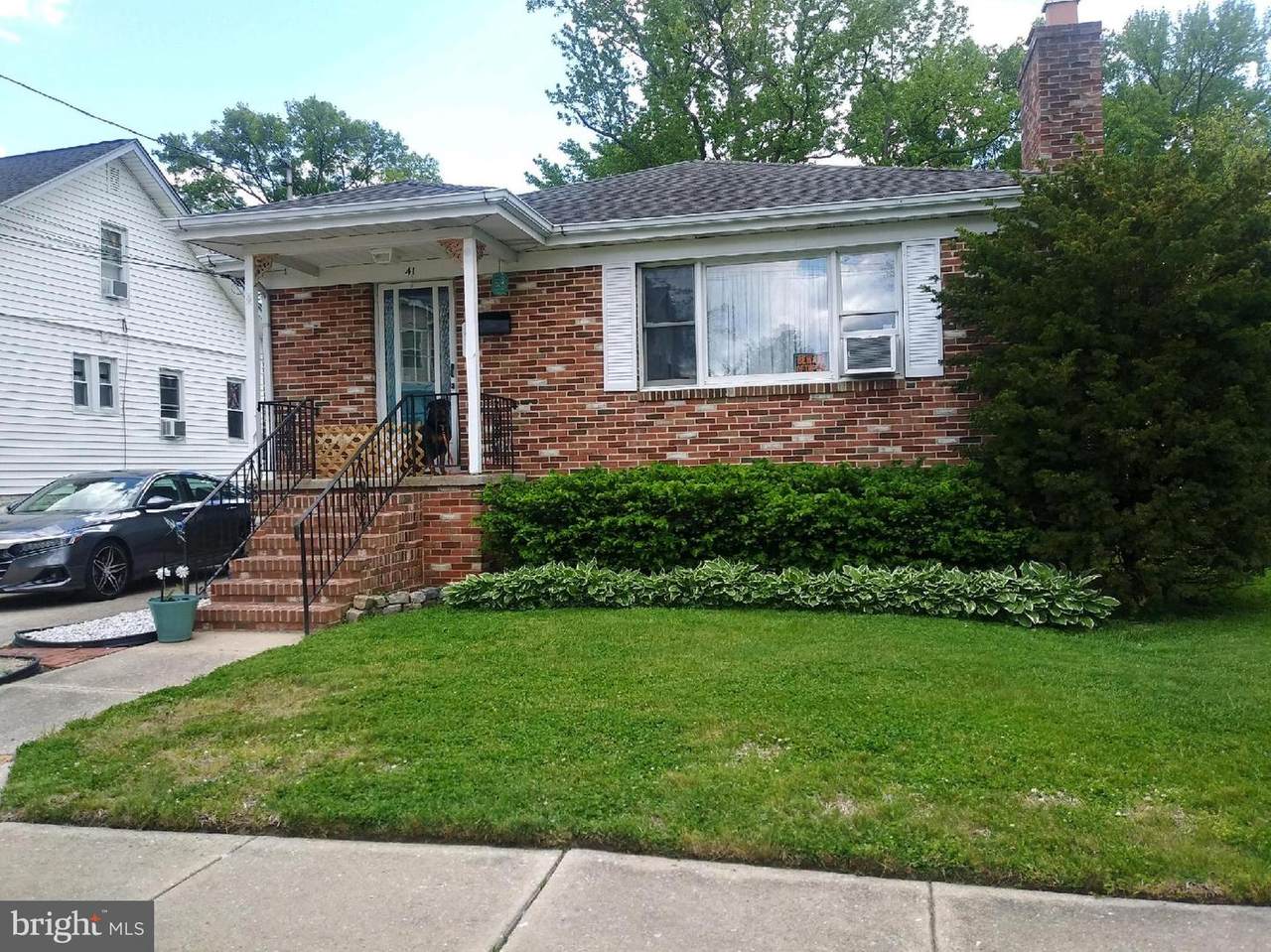 41 Crescent Avenue - Photo 1