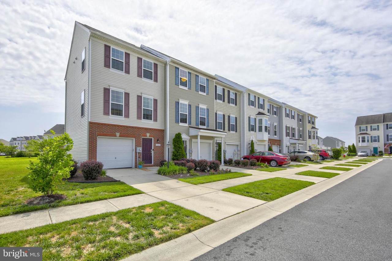 20626 Albermarle Lane - Photo 1