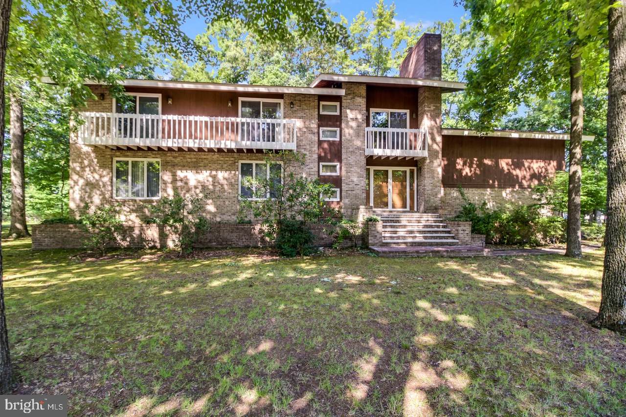 6 Winged Foot Road - Photo 1