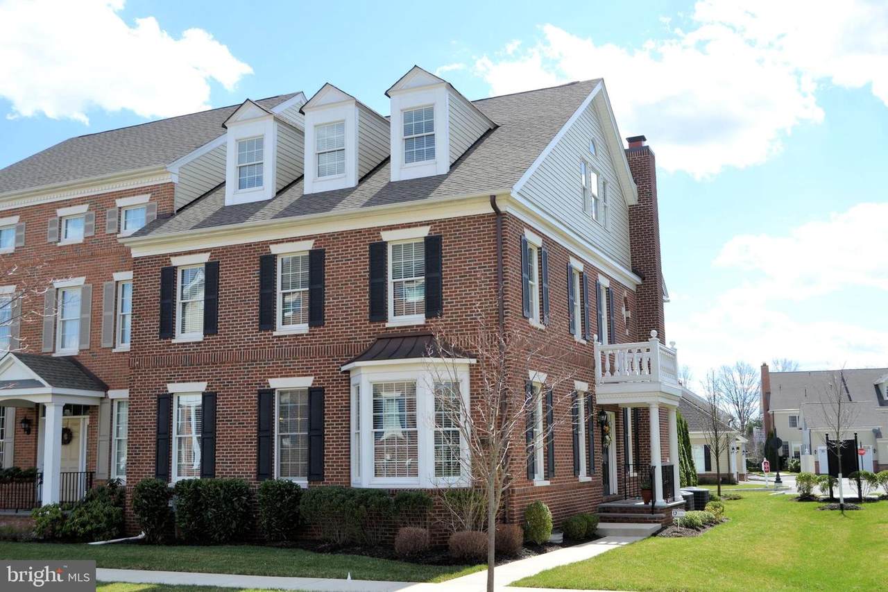 141 Mcginley Alley - Photo 1