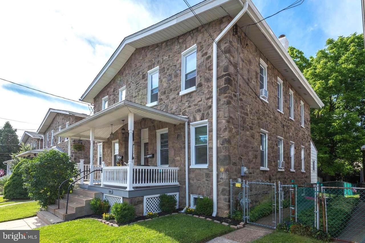 536 Argyle Avenue - Photo 1