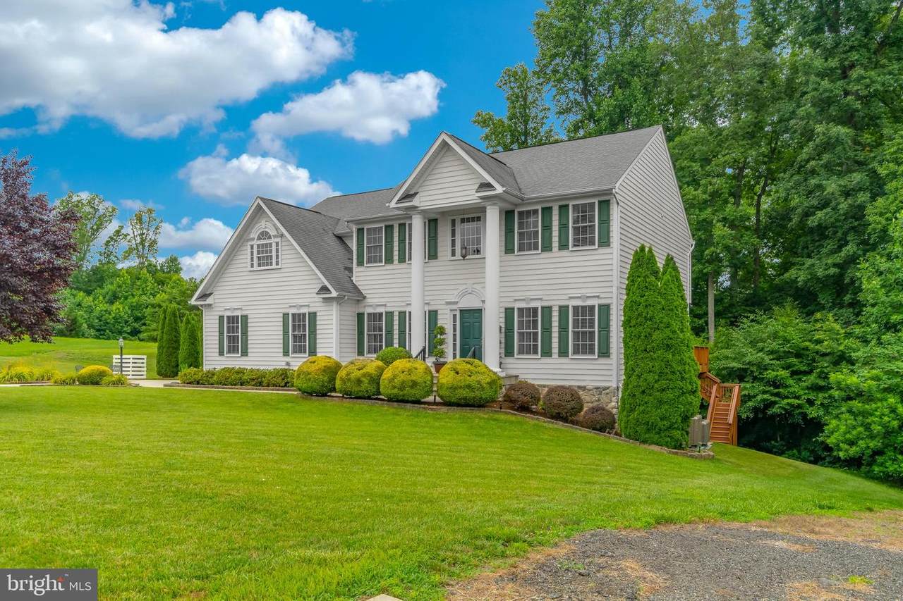 6104 Sunlight Mountain Road - Photo 1