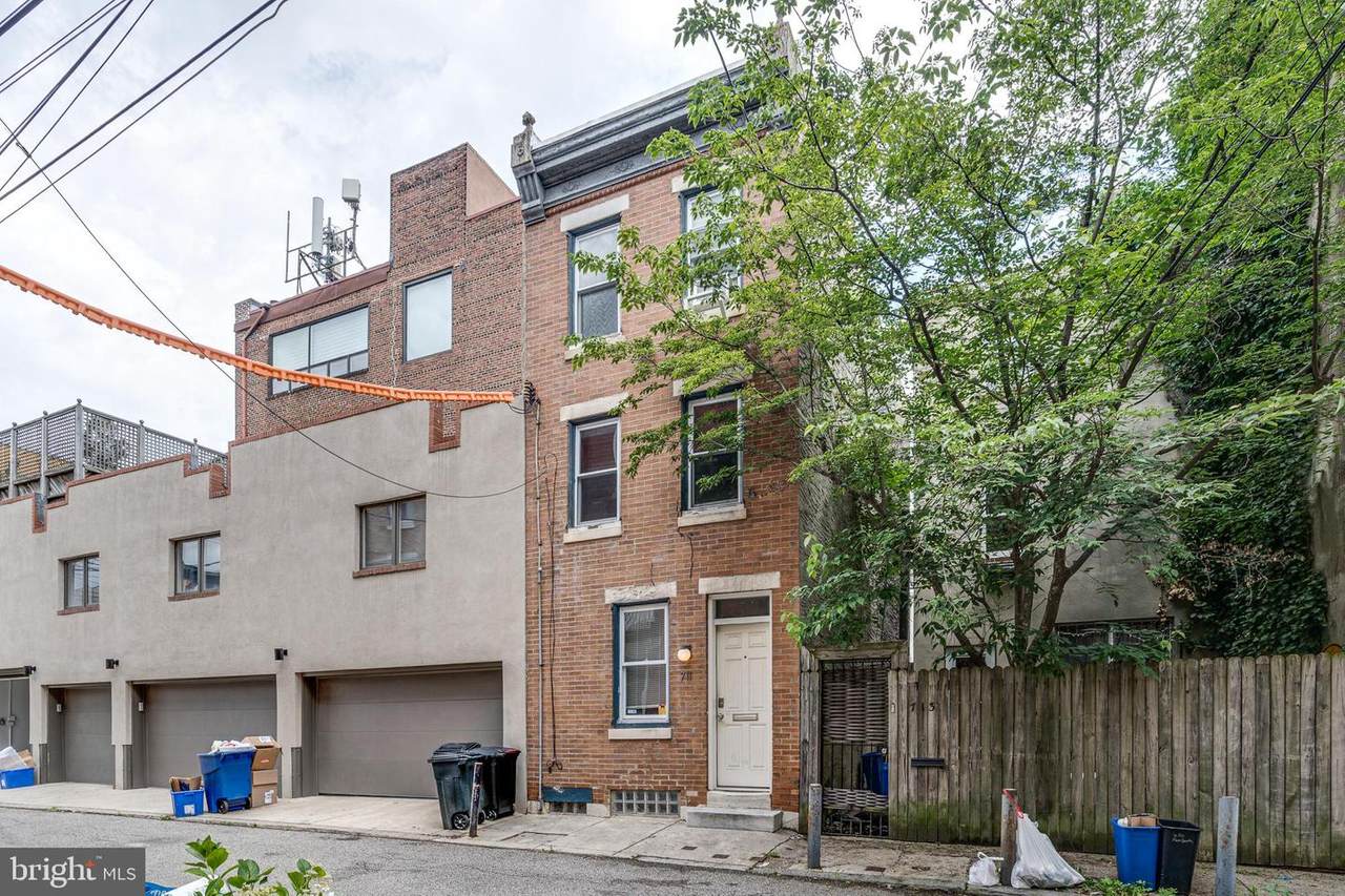 711 Marshall Street - Photo 1