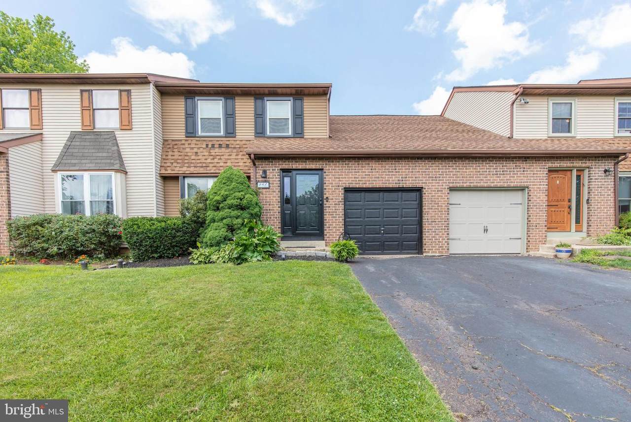 247 Shirley Drive - Photo 1