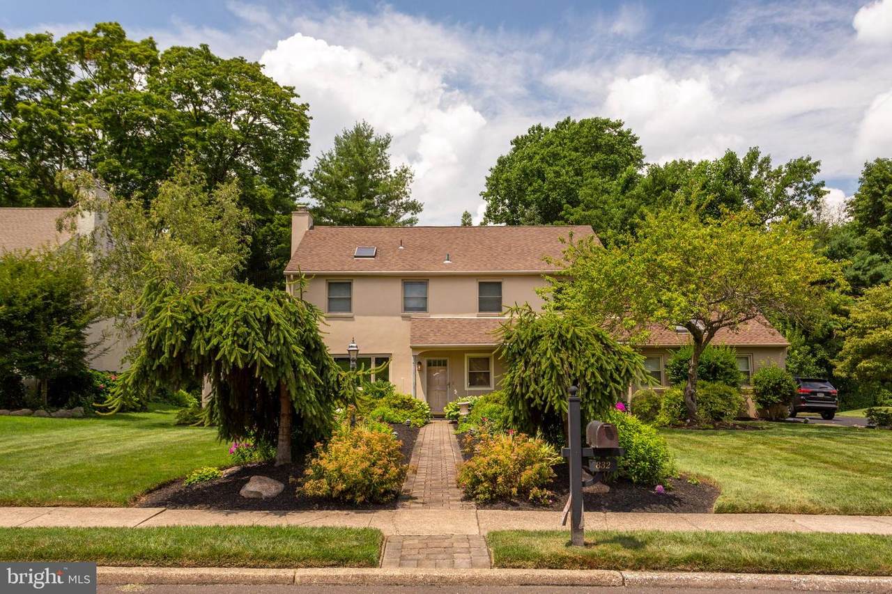 832 Winter Road - Photo 1