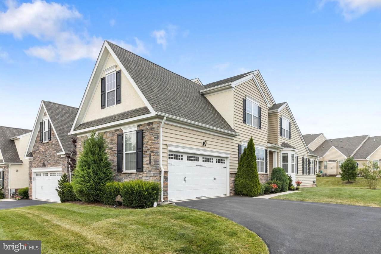 1018 Thorndale Drive - Photo 1