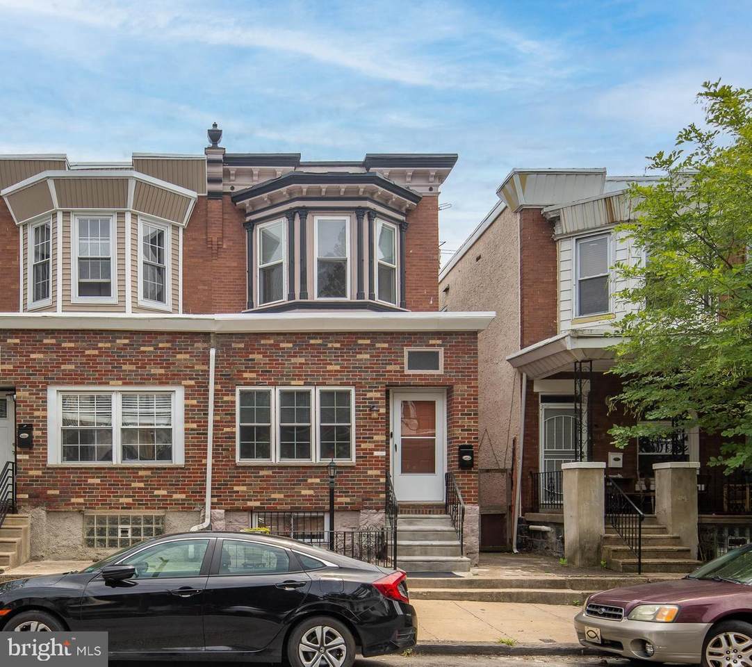 635 51ST Street - Photo 1
