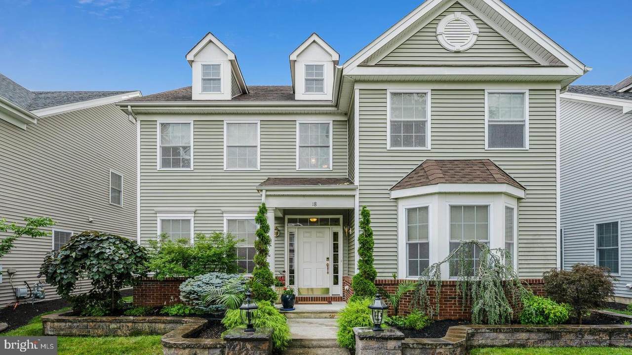 18 Saddle Way - Photo 1