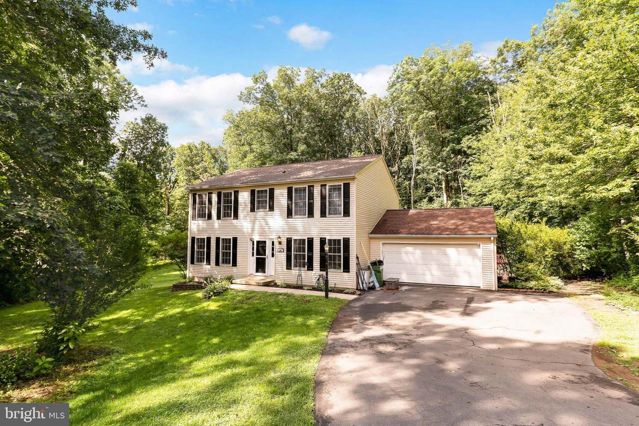 101 Woodfield Way - Photo 1